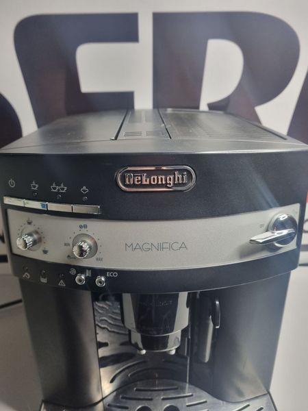 Кавомашина DeLonghi ESAM3000 B 000038232 фото