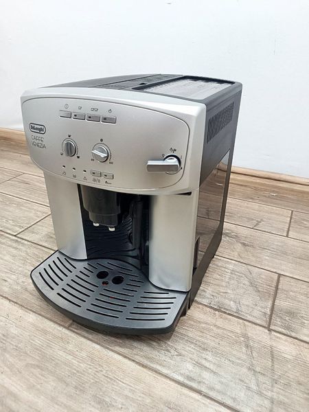 Кофемашина Delonghi Magnific ESAM2200 S 1350W sn 72815 000049311 фото