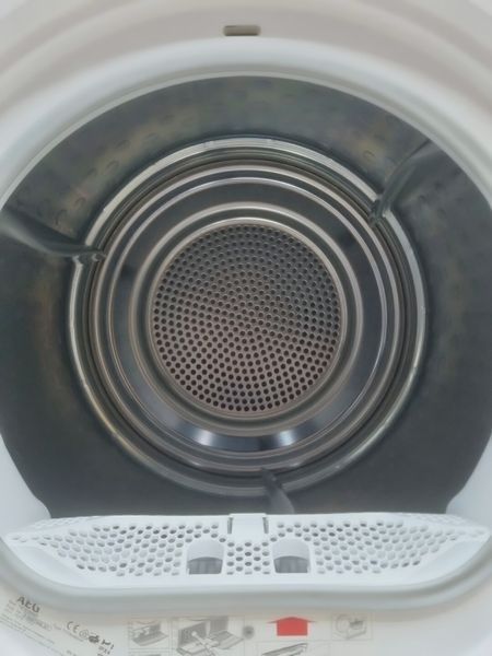 Сушильна машина AEG 8000 Series T8DE86685 700w 8 кг sn 81413041 000041138 фото