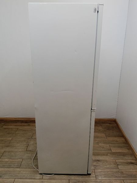 Холодильник двокамерний Electrolux KNT3EL31W2 100W 195+109л sn 22840073 n 455 000049667 фото