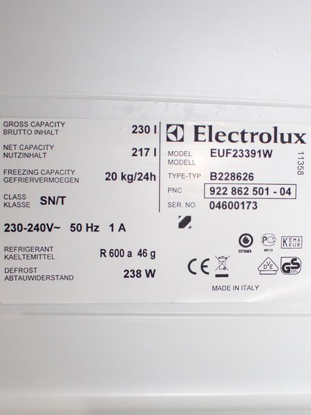 Морозильна шафа Electrolux EUF23391W 238w 217л 6 полиць sn 04600173 000028767 фото