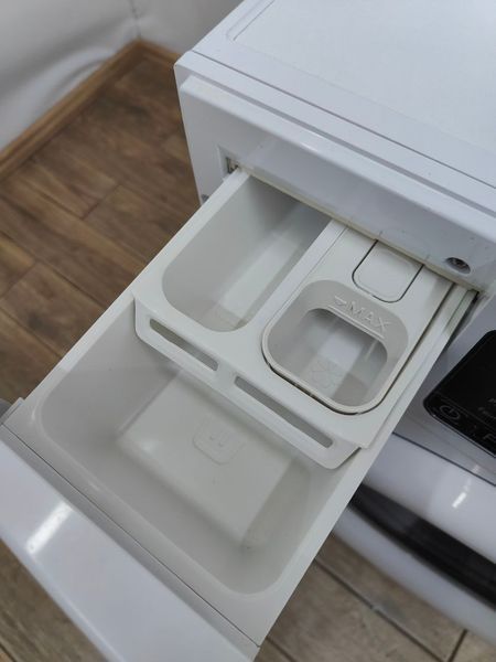 Стиральная машина Bauknecht Super Eco 7416 7кг 000050090 фото
