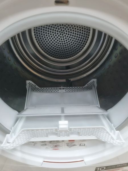 Сушильна машина AEG 8000 Series T8DE86685 700w 8 кг sn 81413041 000041138 фото