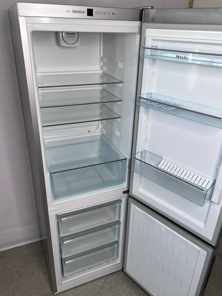 Холодильник двокамерний Miele KFN 28132 D 209 + 95л 163w sn 10221122004 405е 000038401 фото