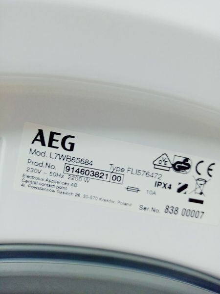 Стирально сушильная машина 2в1 AEG 7000 Series Kombi L7WB65684 000042919 фото