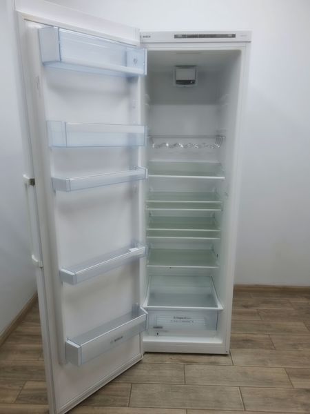 Холодильник однокамерный Bosch KSV36VW30 03 000040907 фото