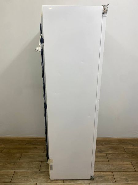 Холодильник однокамерный Premium K37683 iDF 263+28л sn 710221182 000048303 фото