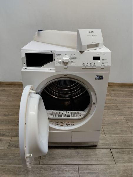 Сушильная машина AEG T657701H4 sn 70710879 000047218 фото