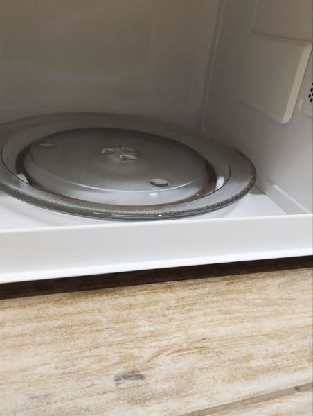 Микроволновая печь Bosch HMT702A 02FD 1050W sn 4140WRA029P 000047702 фото
