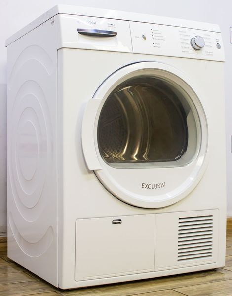 Сушильний автомат Bosch Maxx7 WTE86185 40 2800W 7 кг sn 9310 202182 000016631 фото