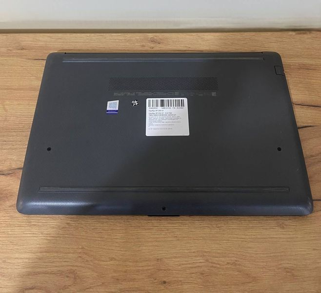 Ноутбук HP 250 G7 000046206 фото