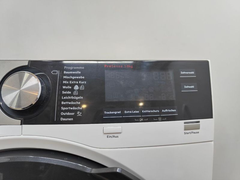Сушильна машина AEG 8000Series Lavaterm T8DS86689 700W 8кг sn 91609791000 000051959 фото