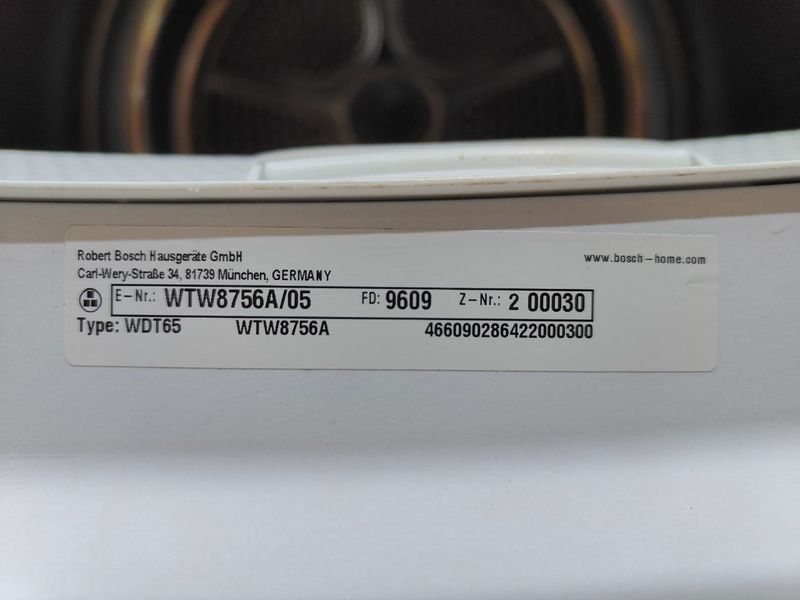 Сушильная машина Bosch Serie 8 WTW8756A 05 1000W 8кг sn 960920030 000052587 фото