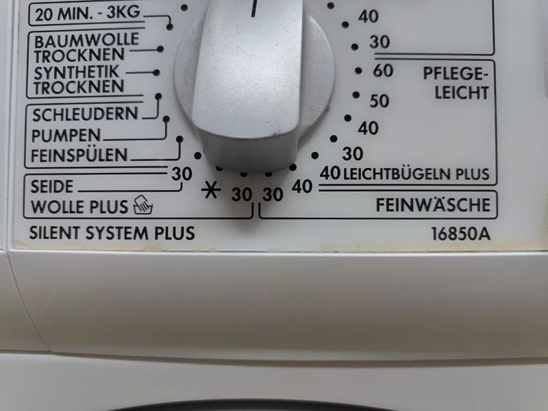 Стиральная машина с сушкой AEG L16850A 2300W 7кг sn 914605320 000051173 фото