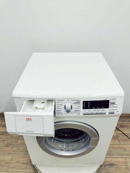 Стиральная машина AEG L66855L 000035556 фото