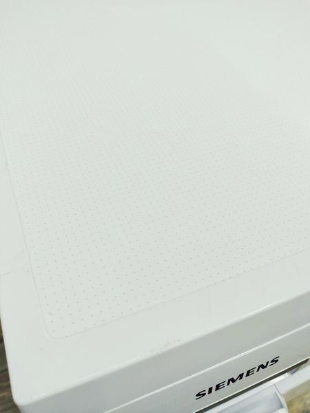 Сушильная машина Siemens IQ700 WT44W50L 05 000037678 фото
