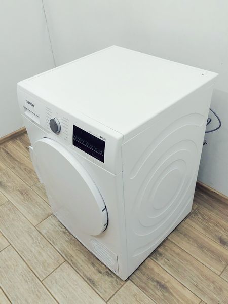 Сушильная машина Siemens IQ500 WT43W460 05 000043381 фото