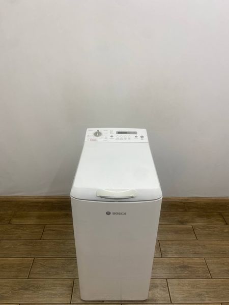 Стиральная машина ветикальная Bosch WOT24542 D 2250W 5.5кг sn 999030251913002645 000049036 фото