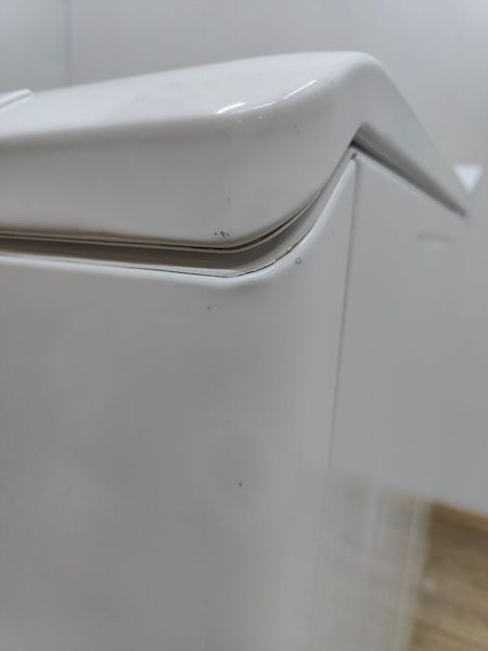 Стиральная машина вертикальная AEG Lavamat L71269TL 2200W 6кг sn 64000033 000049840 фото