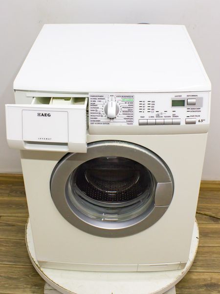 Стиральная машина AEG L74650H 000031361 фото