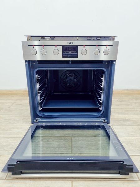 Електродуховка з варильною поверхнею AEG HE604062XB 7000w sn 62077113 000039418 фото