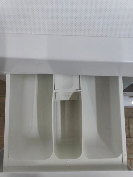Стиральная машина Bosch Maxx6 VarioPerfect WAE28324 2000W 6кг sn 9111600131 000051673 фото