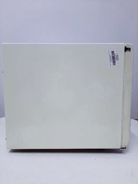 Микроволновая печь Whirlpool AVM518 000034663 фото