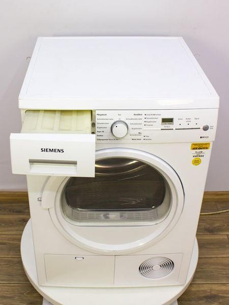 Сушильная машина Siemens IQ500 WT46E3M5 38 000018884 фото