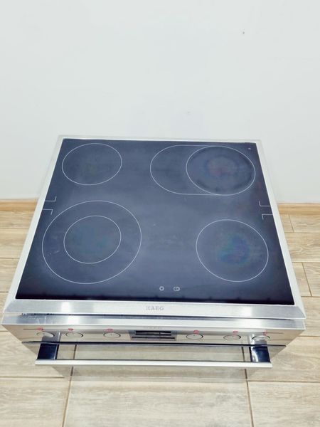 Електродуховка з варильною поверхнею AEG HE604062XB 7000w sn 62077113 000039418 фото