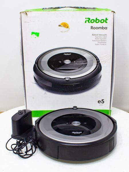 Пылесос робот iRobot Roomba E5 E5154 000020539 фото