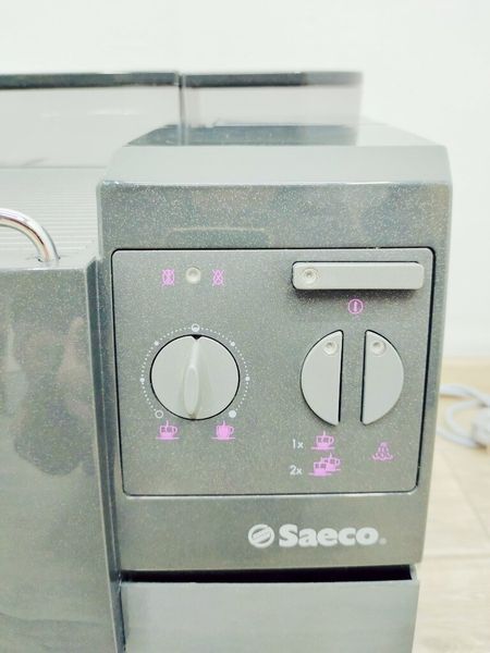 Кофемашина Saeco Royal Classic SUP014 000039733 фото