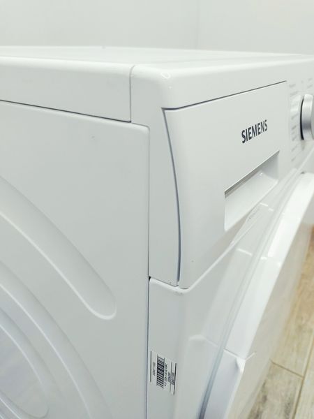 Сушильная машина Siemens IQ500 WT43W460 05 000043381 фото