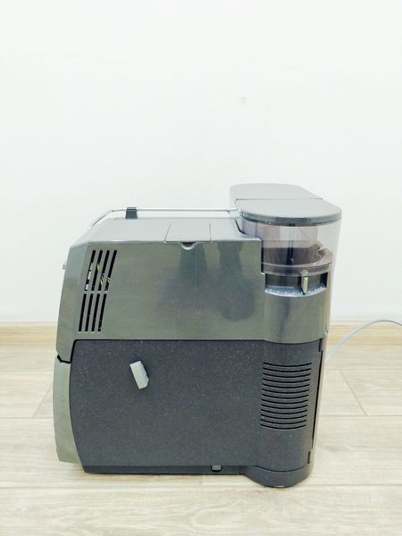 Кофемашина Saeco Royal Classic SUP014 000039733 фото
