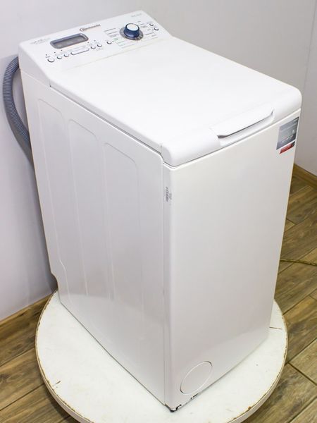 Стиральная машина вертикальная Bauknecht WAT UNIQ 632 FLD 000031549 фото