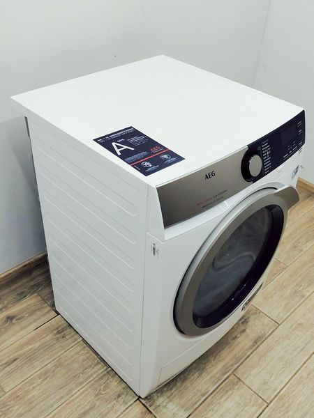 Сушильная машина AEG 8000 Series T8DE76684 000042772 фото