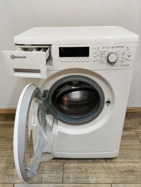 Стиральная машина Bauknecht WA Plus 622 Slim 2300W 6кг sn 858351303000 000049443 фото