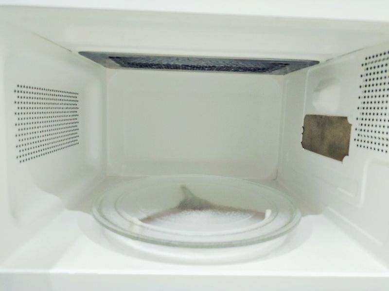 Мікрохвильова піч SilverCrest SMW 800 A2 1200w гриль 1000w sn 004546 000044327 фото