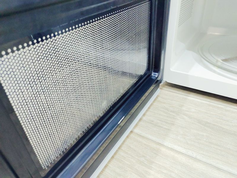 Мікрохвильова піч SilverCrest SMW 800 A2 1200w гриль 1000w sn 004546 000044327 фото