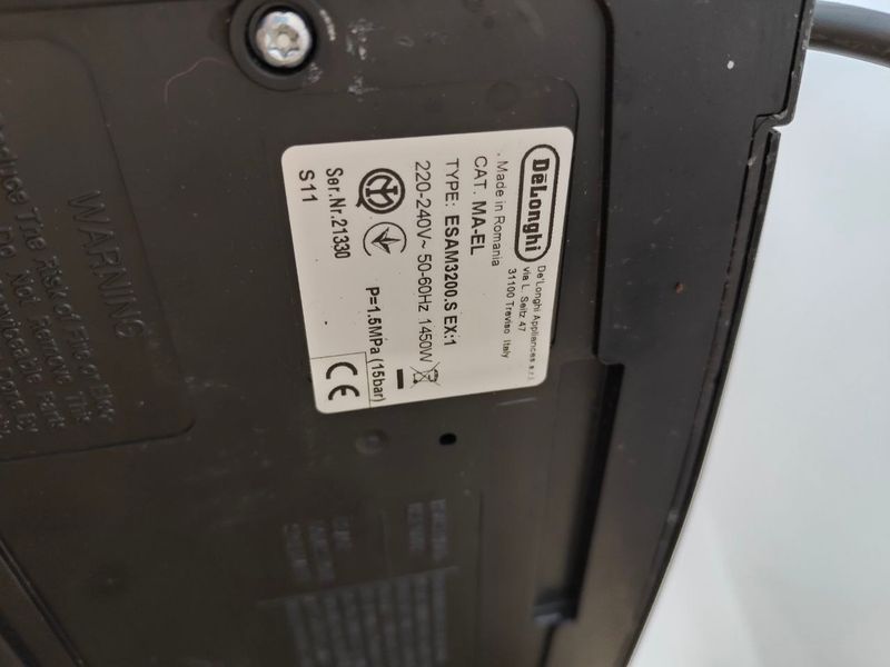 Кавомашина Delonghi Magnifica ESAM3200,S 1450W sn 21330 000050081 фото