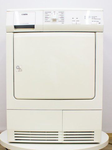 Сушильна машина AEG T55820 2350W 7 кг sn 14311593 000018860 фото
