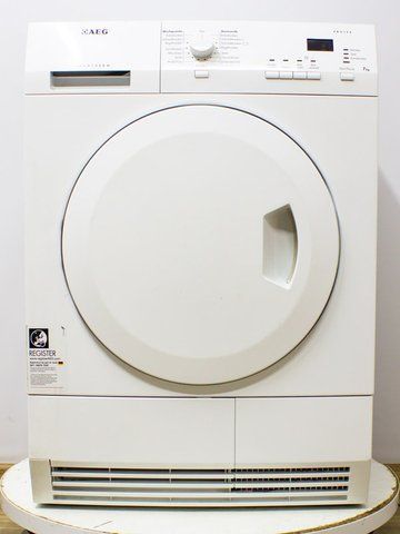 Сушильна машина AEG T65370AH3 950w 7 кг sn 45080940 000034518 фото
