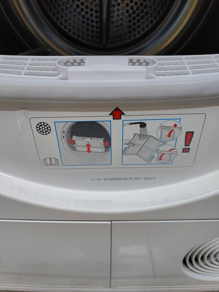Сушильная машина Siemens WT46W560 08 1500W 7кг sn 8911200070 000053450 фото
