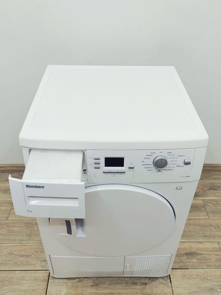 Сушильная машина Blomberg TKF 7451 W 50 000042255 фото