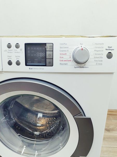 Стиральная машина Bosch Serie6 WAQ28477EX 09 000045410 фото