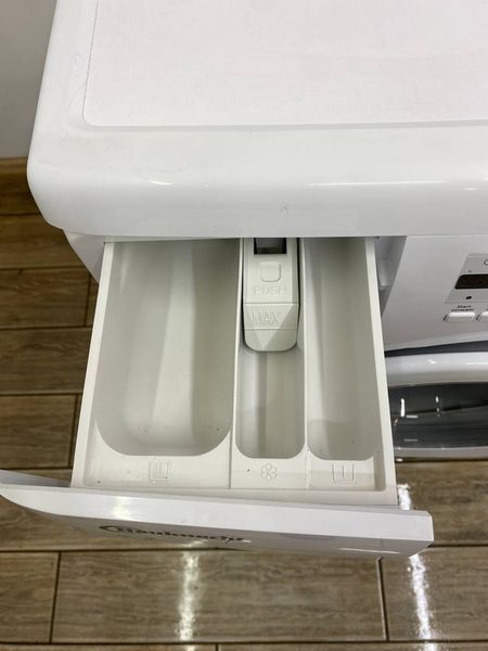 Стиральная машина Bauknecht WA Champion 2100W 6кг sn 858352903010 000049033 фото