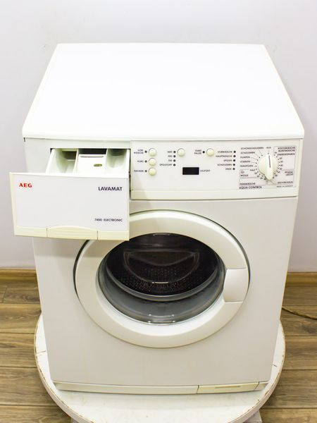 Стиральная машина AEG L7400 000031883 фото