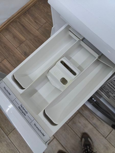 Стиральная машина AEG Lavamat L74550 220W 7кг sn 00100005 000049820 фото