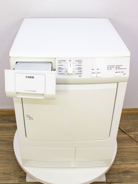 Сушильная машина AEG T55820 000018860 фото