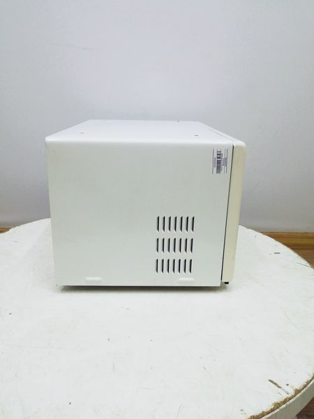 Мікрохвильова піч LG MS 1905CUW 1150w sn 803NE20690 000035325 фото