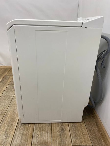 Стиральная машина вертикальная AEG L60260TL 2200W 6кг sn 91321700601 000048162 фото